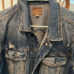 American eagle distressed denim jacket L